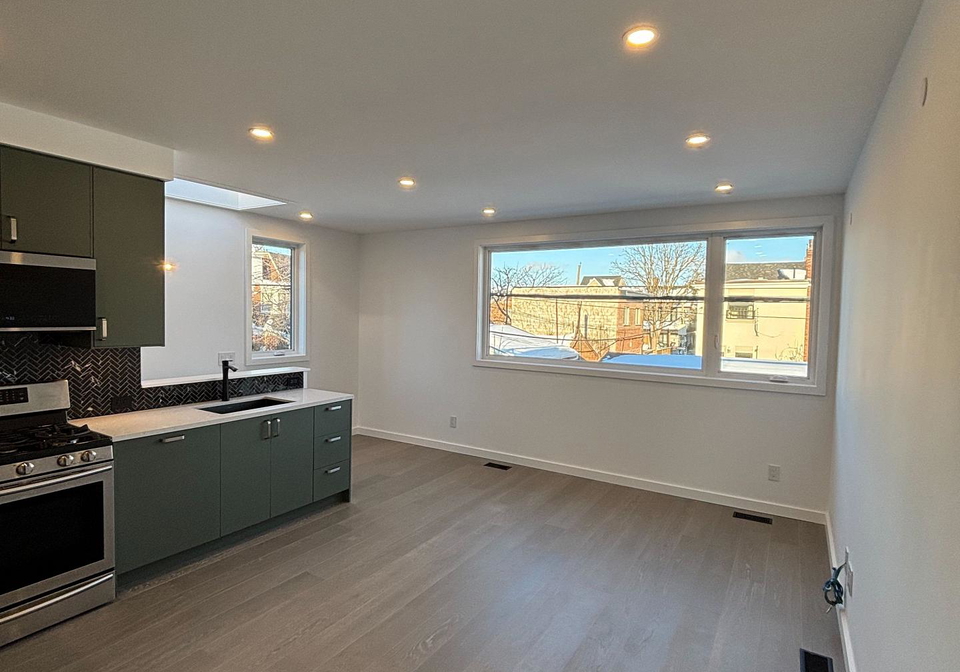 395-delaware-avenue-toronto-ontario-w12783334
