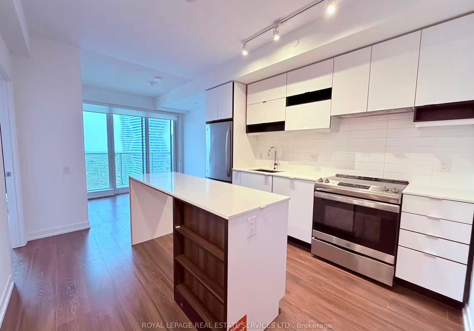 4065-confederation-parkway-mississauga-ontario-w12783392