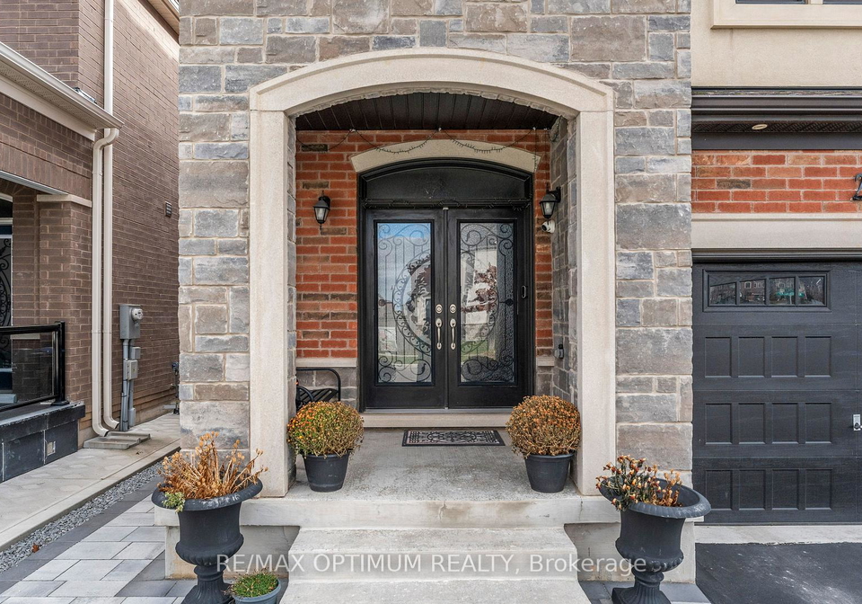 28-workgreen-parkway-brampton-ontario-w12783444