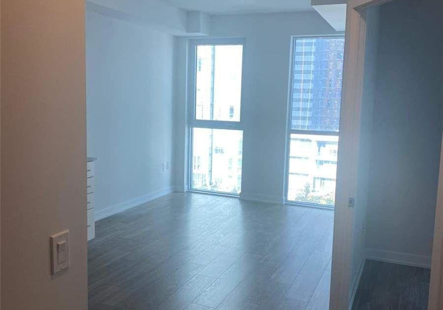 4055-parkside-village-drive-mississauga-ontario-w12783958