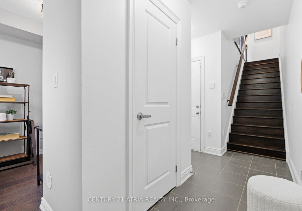 2172-trafalgar-road-oakville-ontario-w12784306