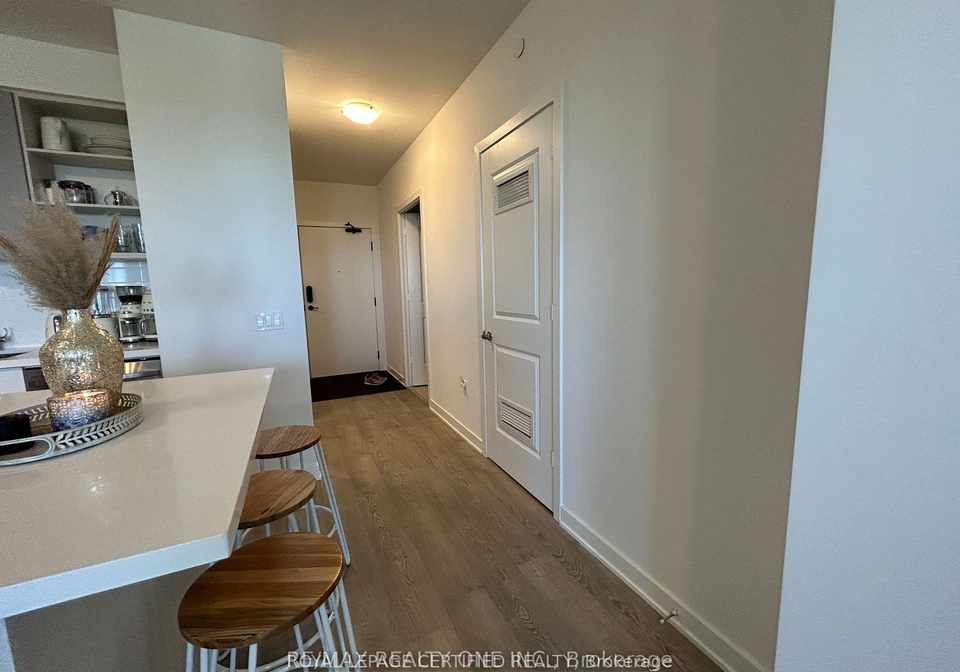 4655-metcalfe-avenue-mississauga-ontario-w12784362
