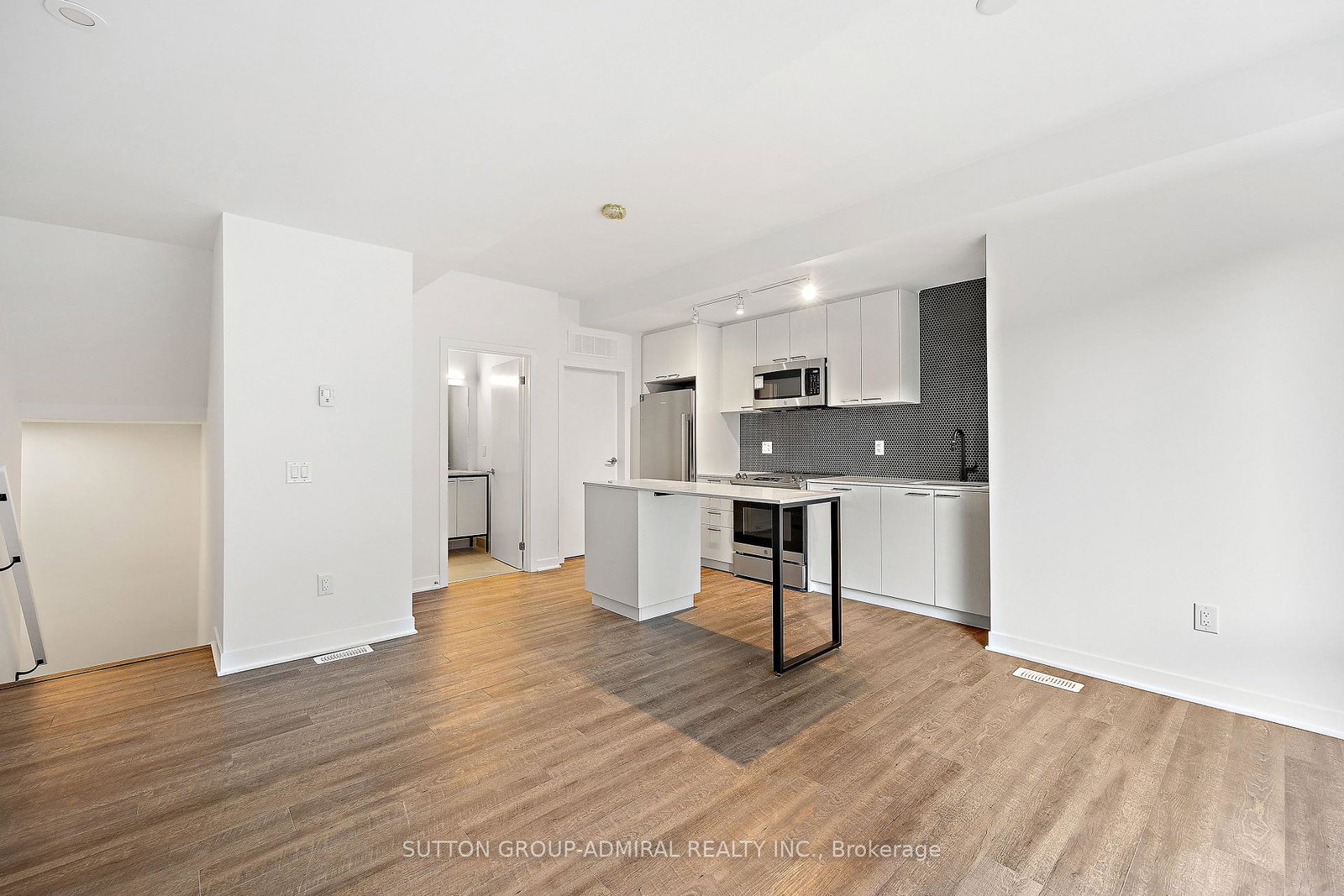 10-ed-clark-gardens-boulevard-toronto-ontario-w12784570