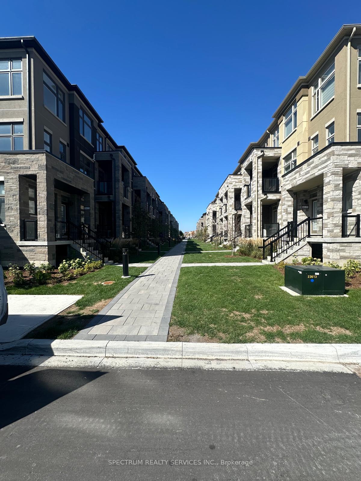 45-fieldridge-crescent-brampton-ontario-w12784720