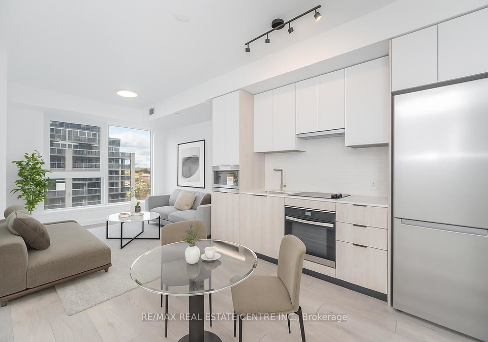 1007-the-queensway-etobicoke-ontario-w12784778