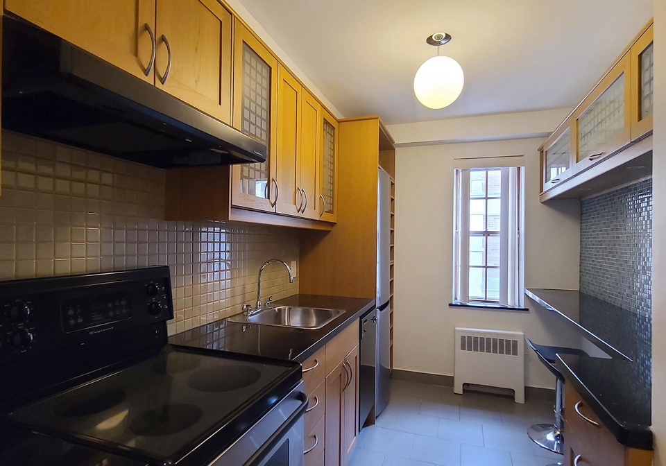 65-old-mill-road-etobicoke-ontario-w12784842