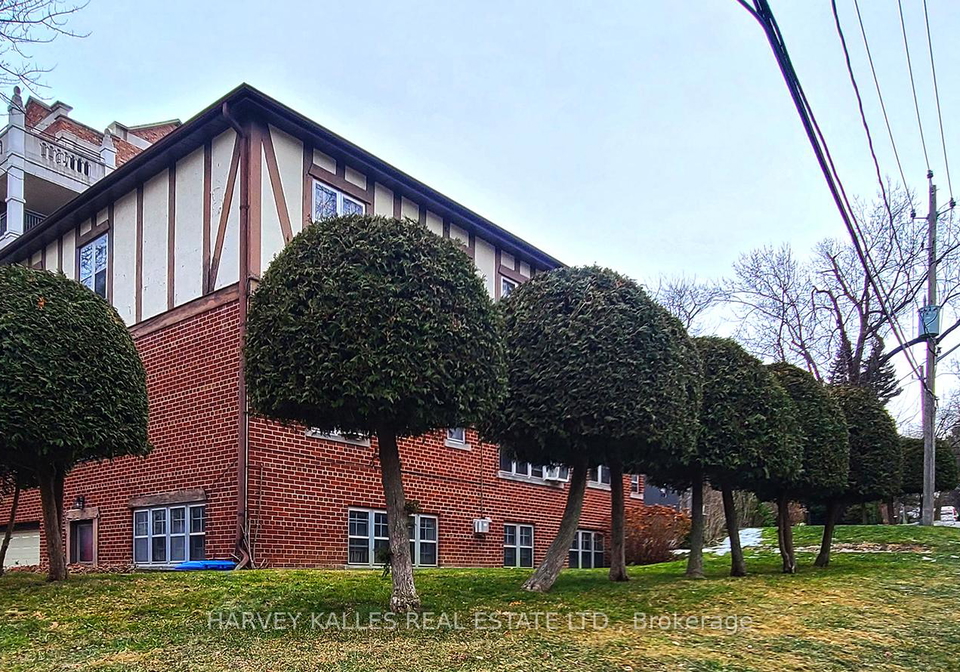 65-old-mill-road-etobicoke-ontario-w12784850