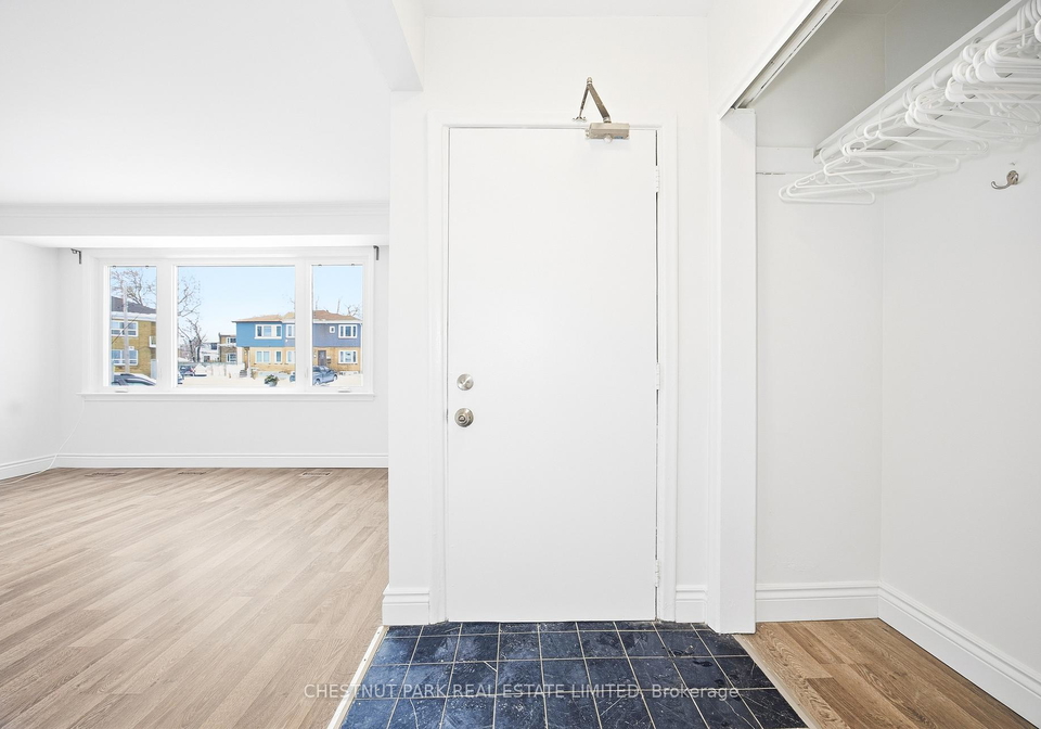 39-penhurst-avenue-etobicoke-ontario-w12785126