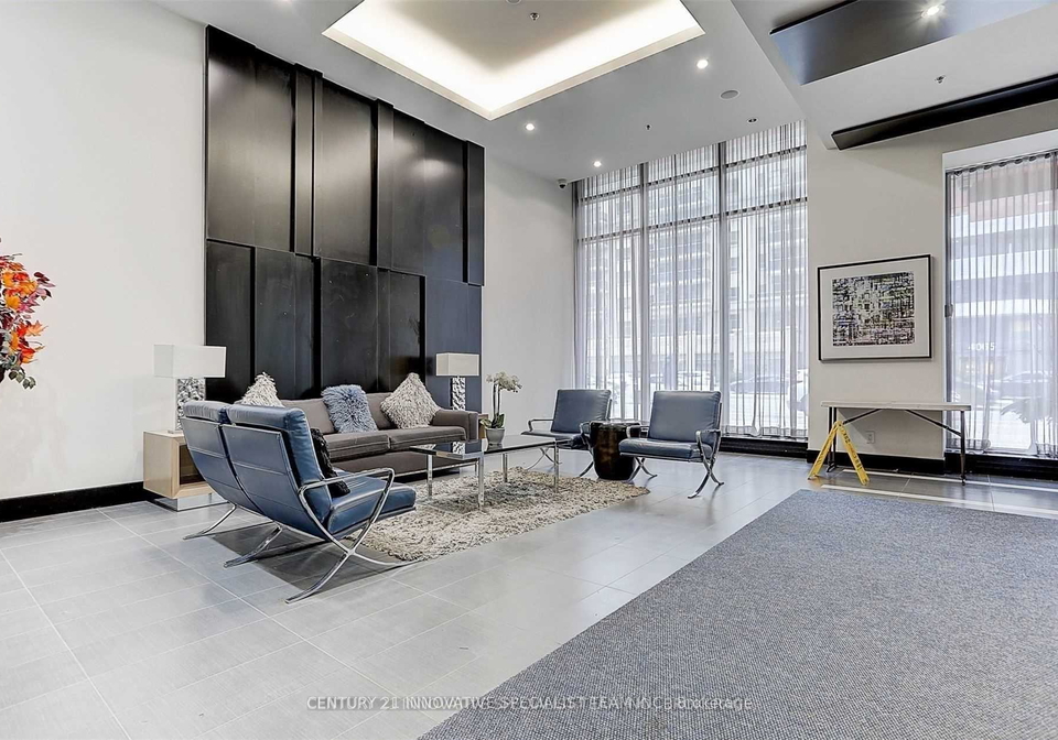 4070-confederation-parkway-mississauga-ontario-w12785302