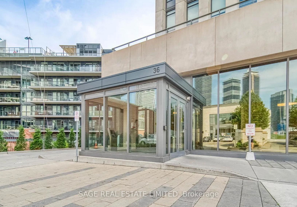 36-park-lawn-road-etobicoke-ontario-w12785430
