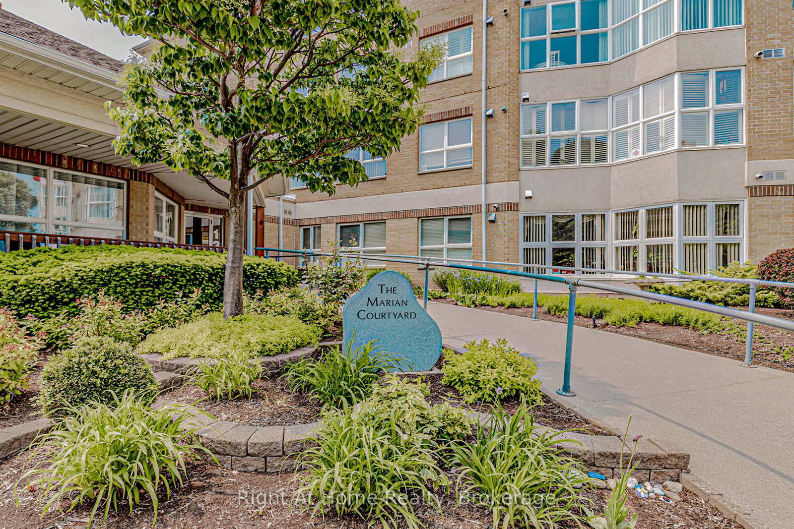 137-martin-street-milton-ontario-w12785456