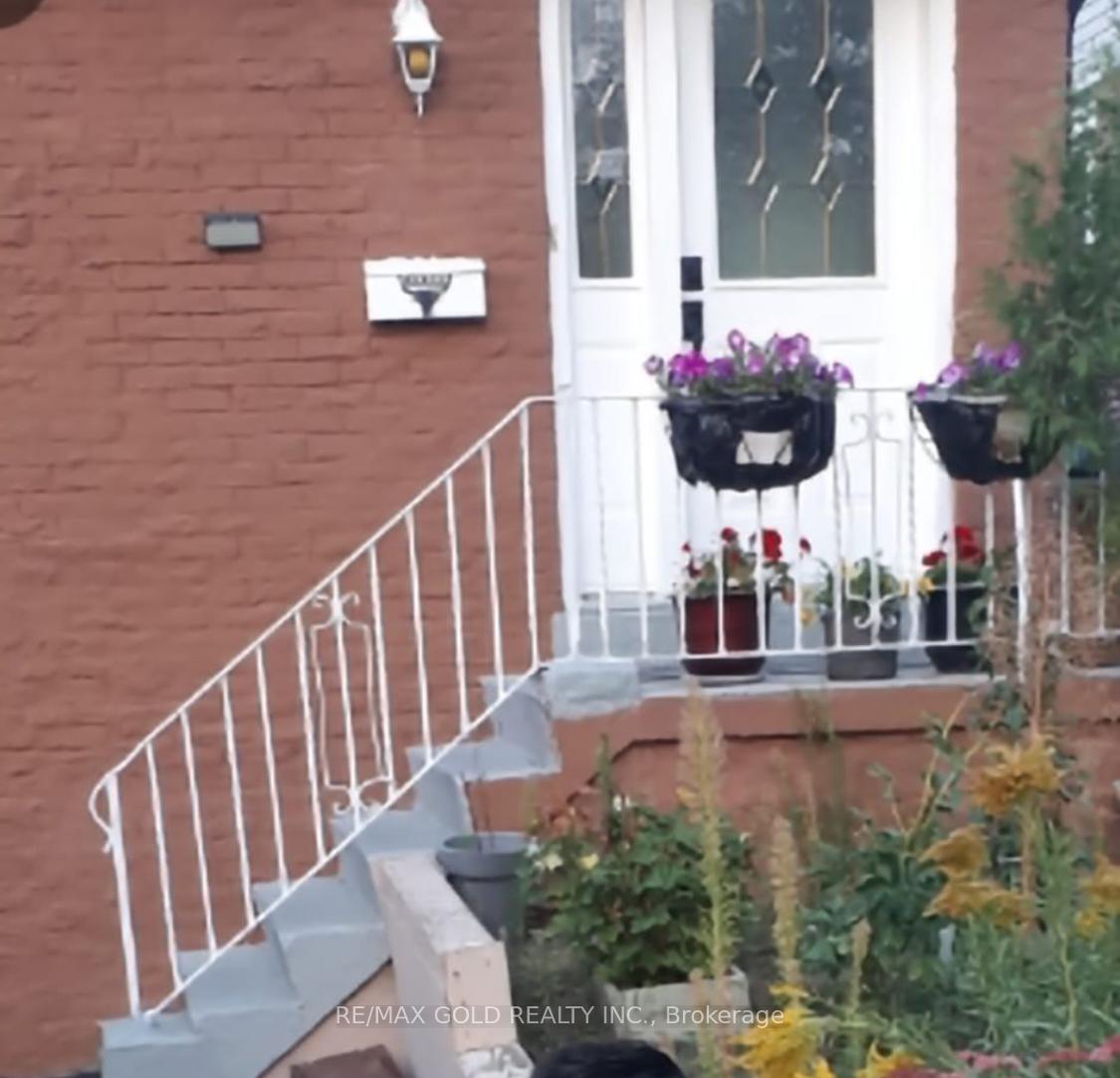 6387-chaumont-crescent-mississauga-ontario-w12785530