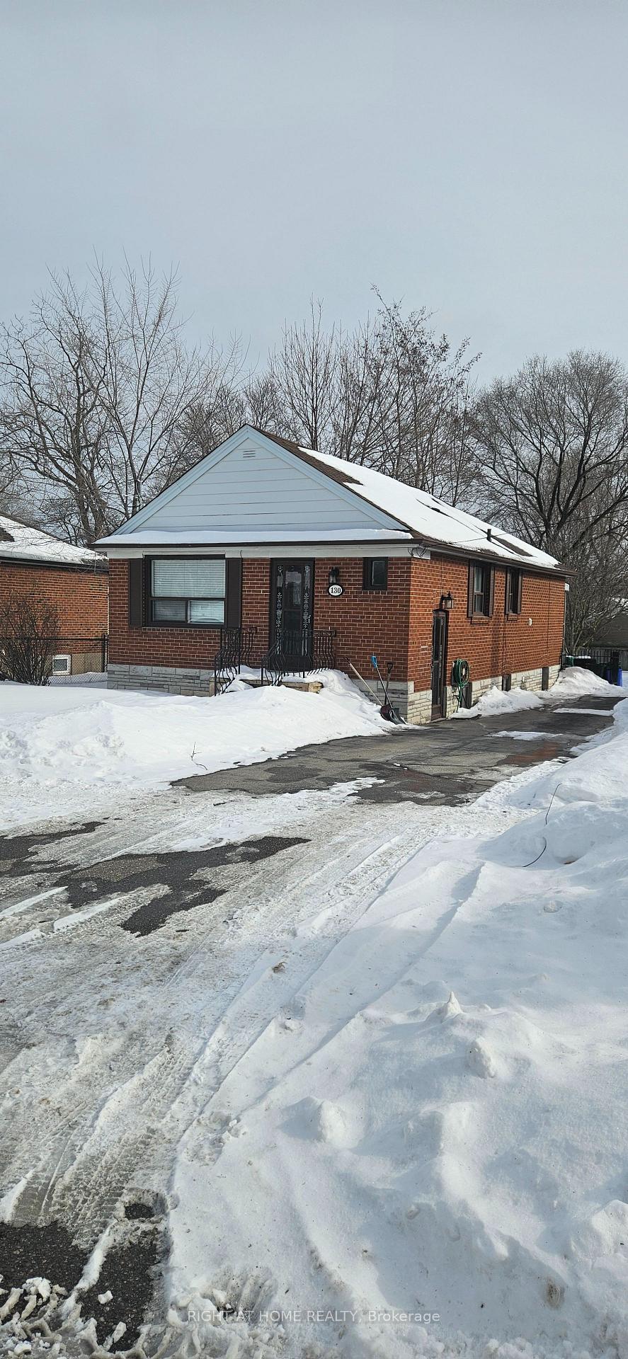 130-prince-charles-drive-oakville-ontario-w12785744