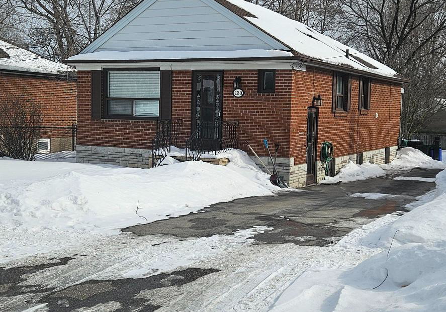 130-prince-charles-drive-oakville-ontario-w12785744