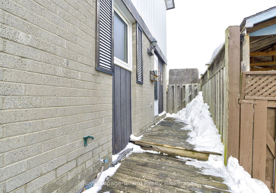 8-hazelglen-court-s-brampton-ontario-w12785888