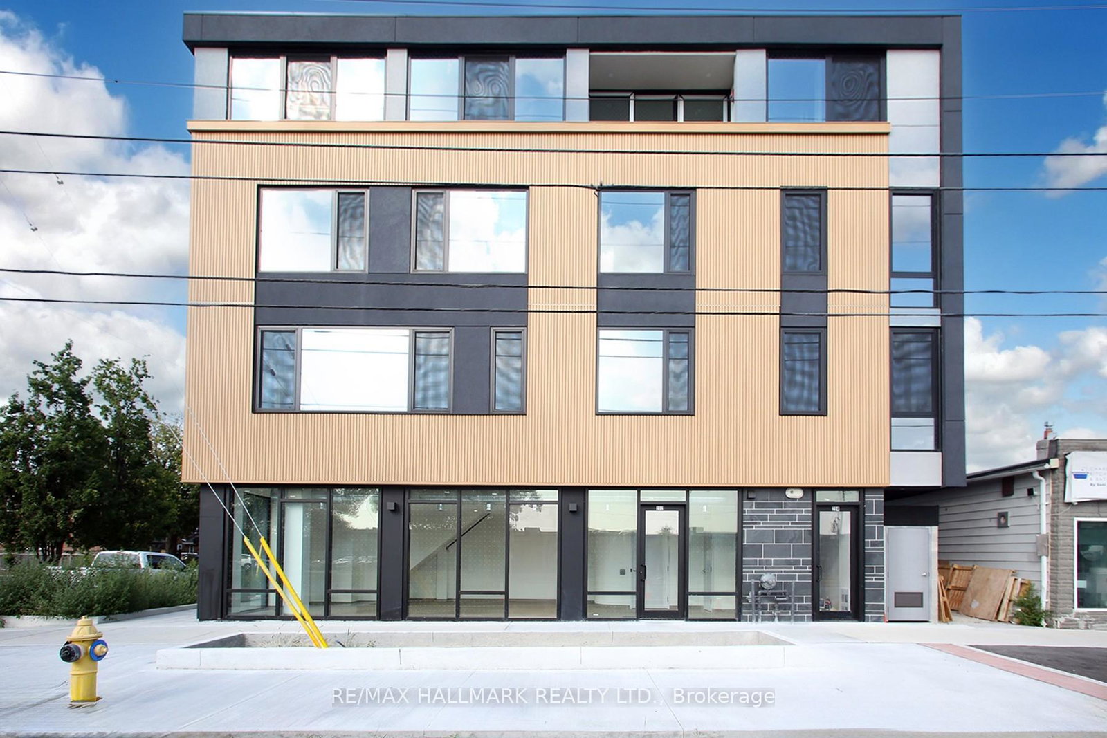 204-browns-line-drive-etobicoke-ontario-w12785968