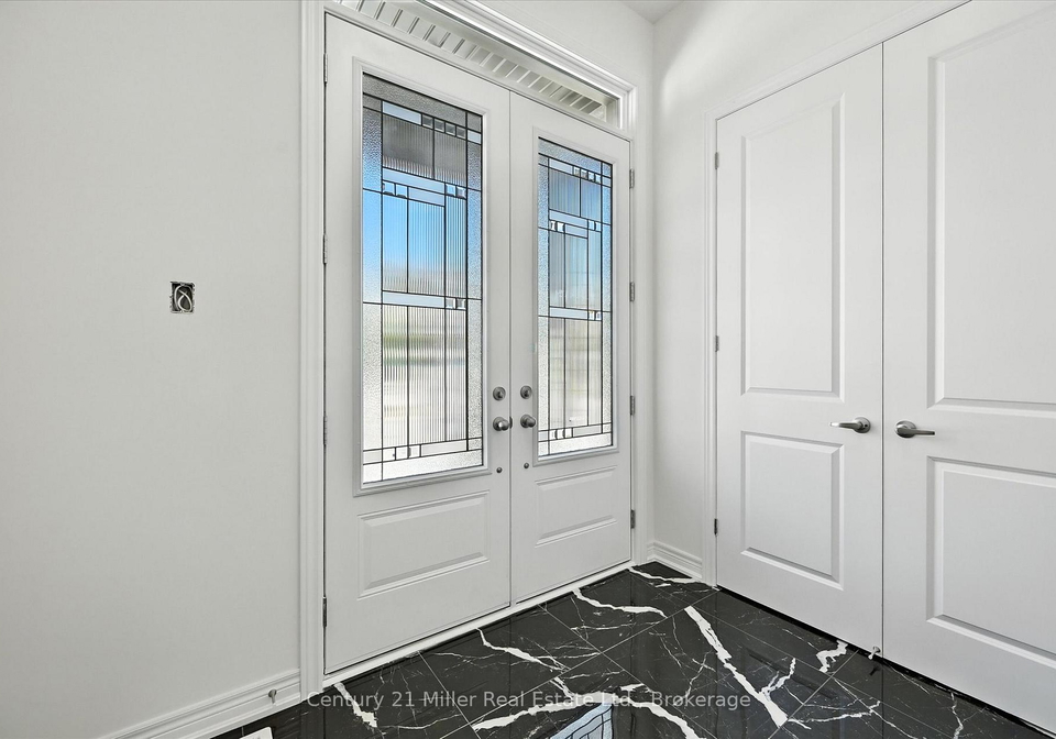 3250-millicent-avenue-oakville-ontario-w12786348