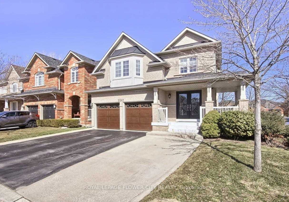 2247-empire-crescent-w-burlington-ontario-w12786666