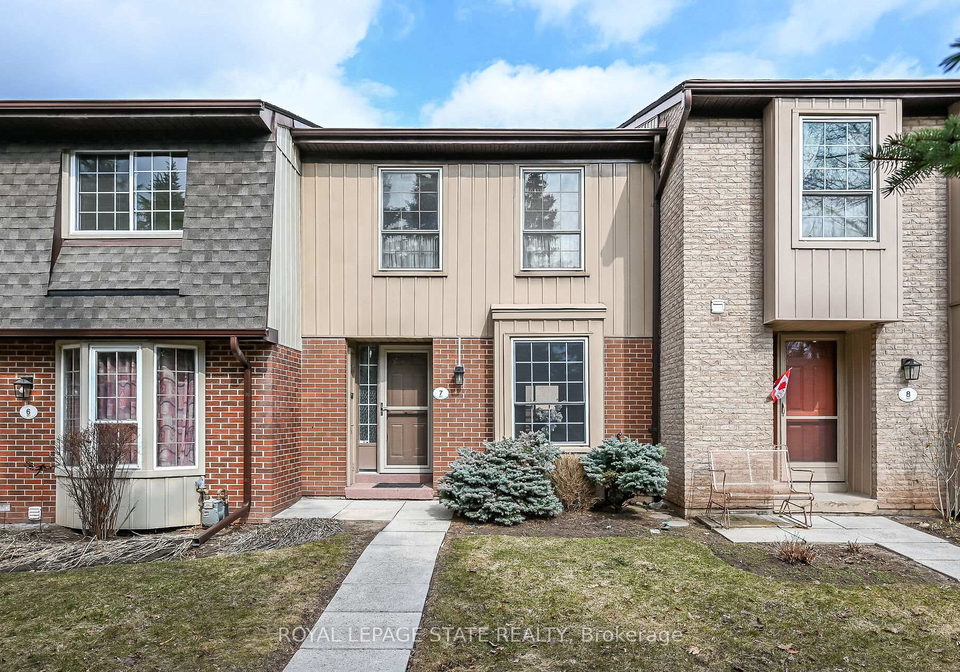 56guelph-line-burlington-ontario-w12787046
