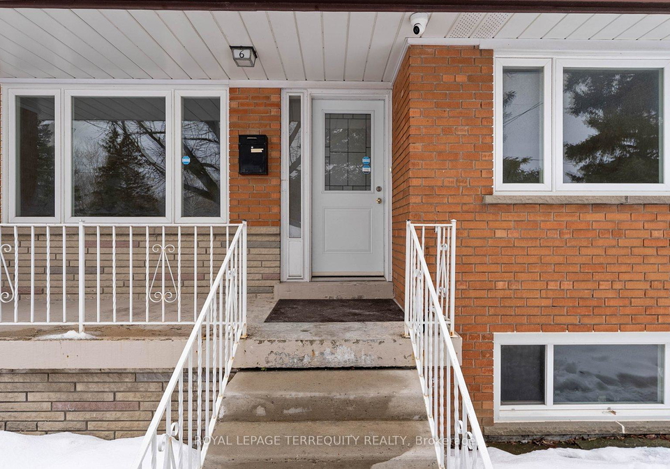 6-peacham-crescent-york-ontario-w12787574