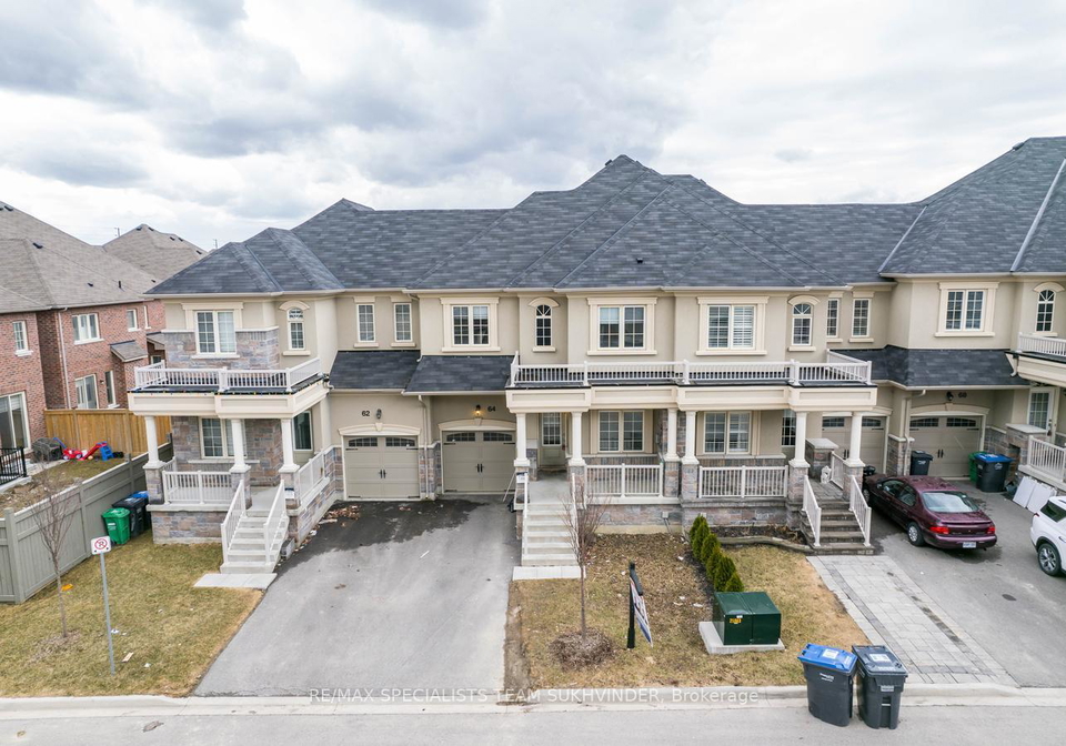 64-villadowns-trail-brampton-ontario-w12787788