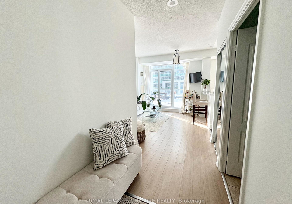 2121-lake-shore-boulevard-w-etobicoke-ontario-w12788006