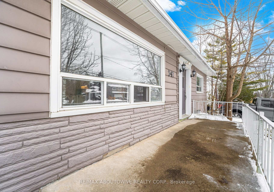 347-queen-mary-drive-oakville-ontario-w12788018