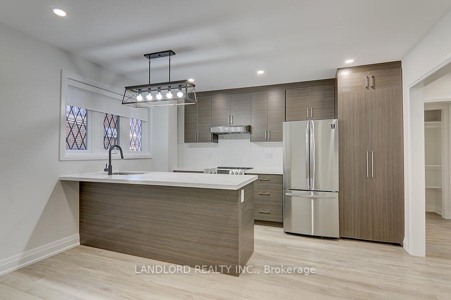 2520-bloor-street-w-toronto-ontario-w12788428