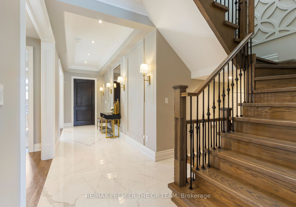 5-storey-crescent-etobicoke-ontario-w12788534
