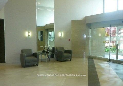 2261-lake-shore-boulevard-w-etobicoke-ontario-w12788742