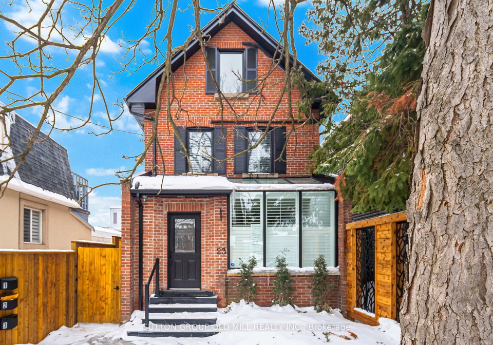 2maria-street-toronto-ontario-w12788782