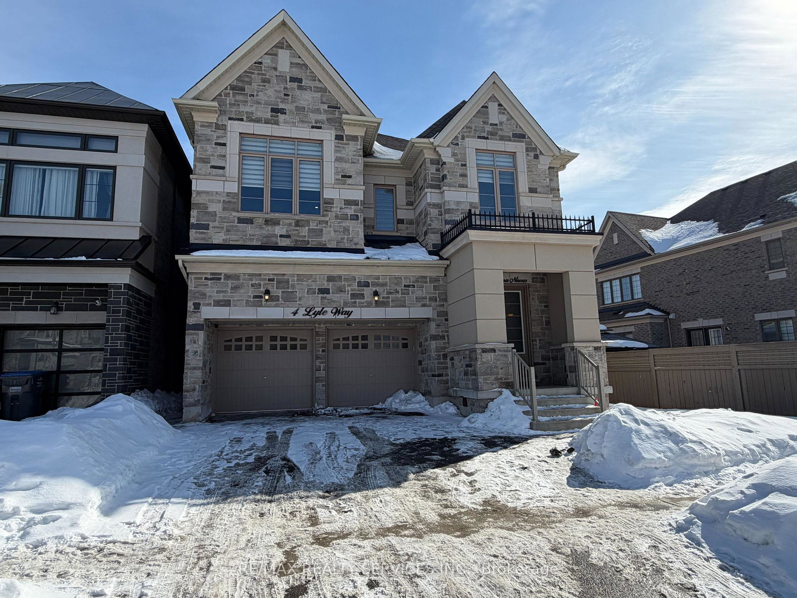 4-lyle-way-brampton-ontario-w12789248