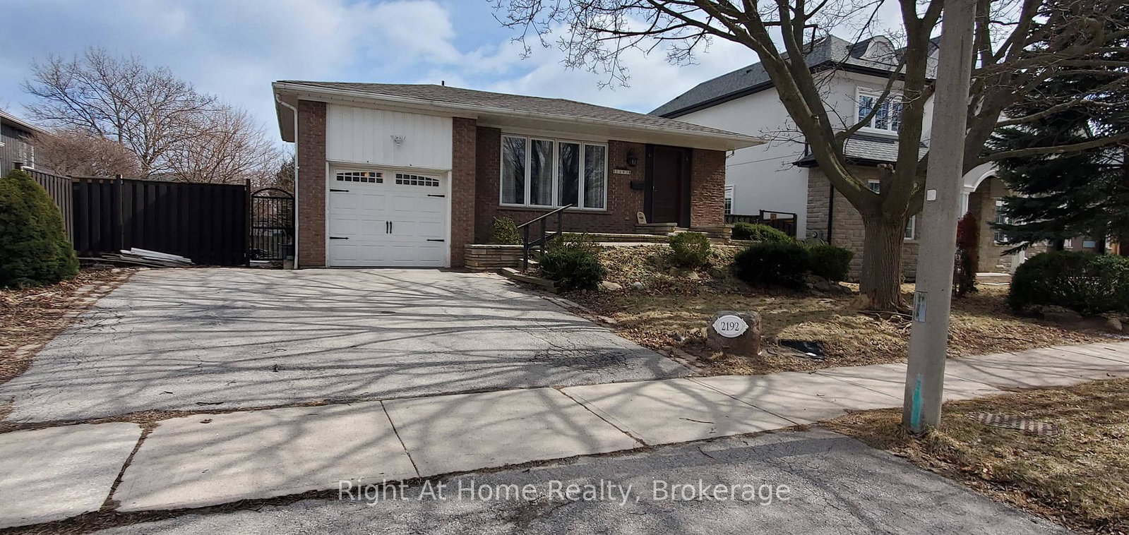 2192-bridge-road-oakville-ontario-w12789284