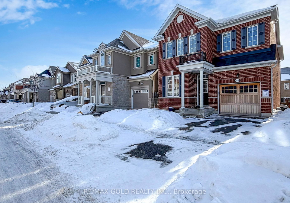 174-lemieux-court-milton-ontario-w12789362