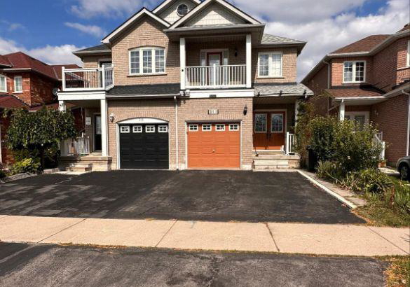 311-oaktree-circle-e-mississauga-ontario-w12789672