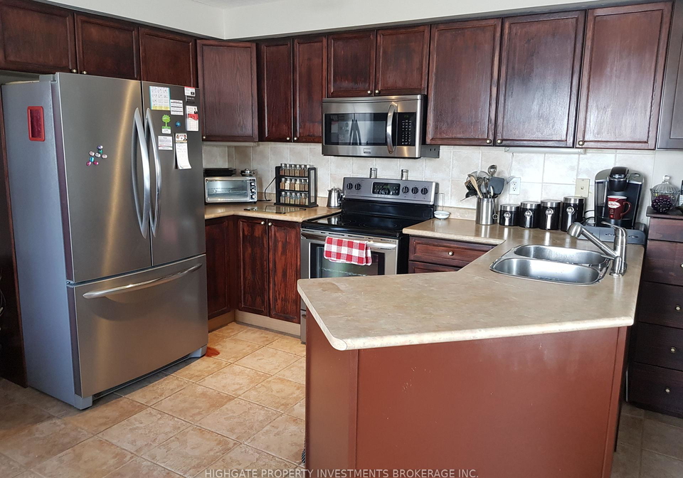 208-tiller-trail-brampton-ontario-w12789688