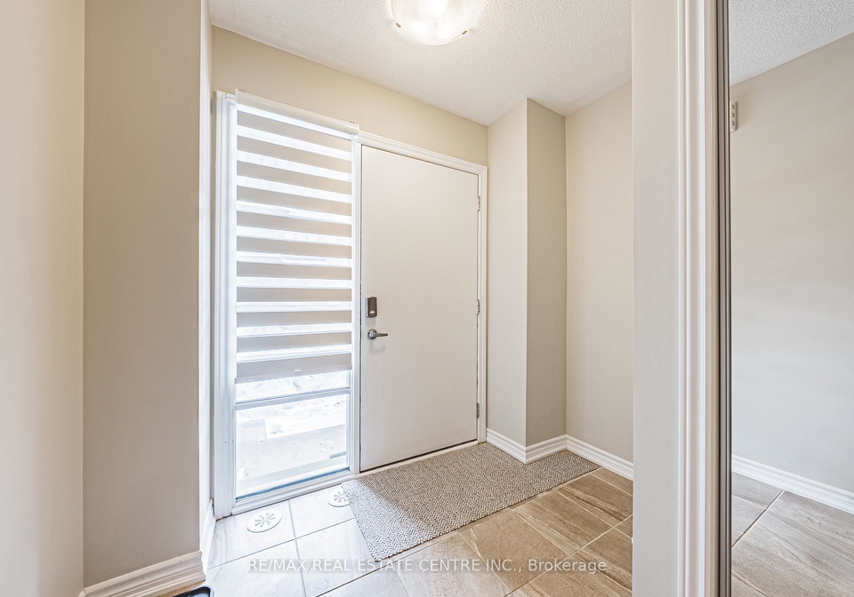 422-athabasca-common-s-oakville-ontario-w12789856