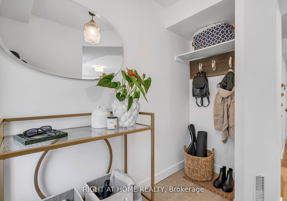 12-foundry-avenue-toronto-ontario-w12789864