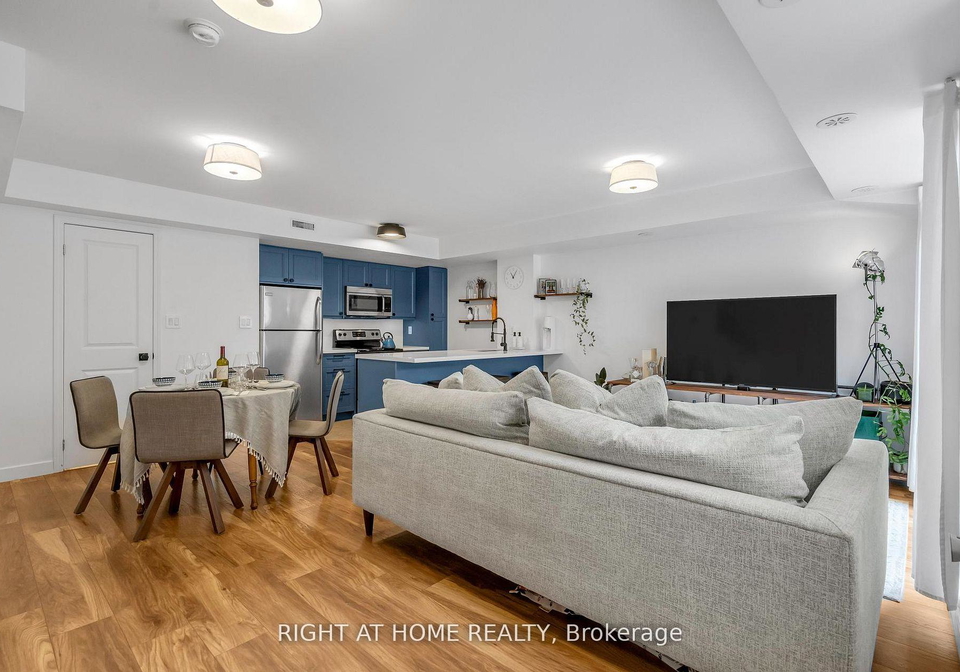 12-foundry-avenue-toronto-ontario-w12789864