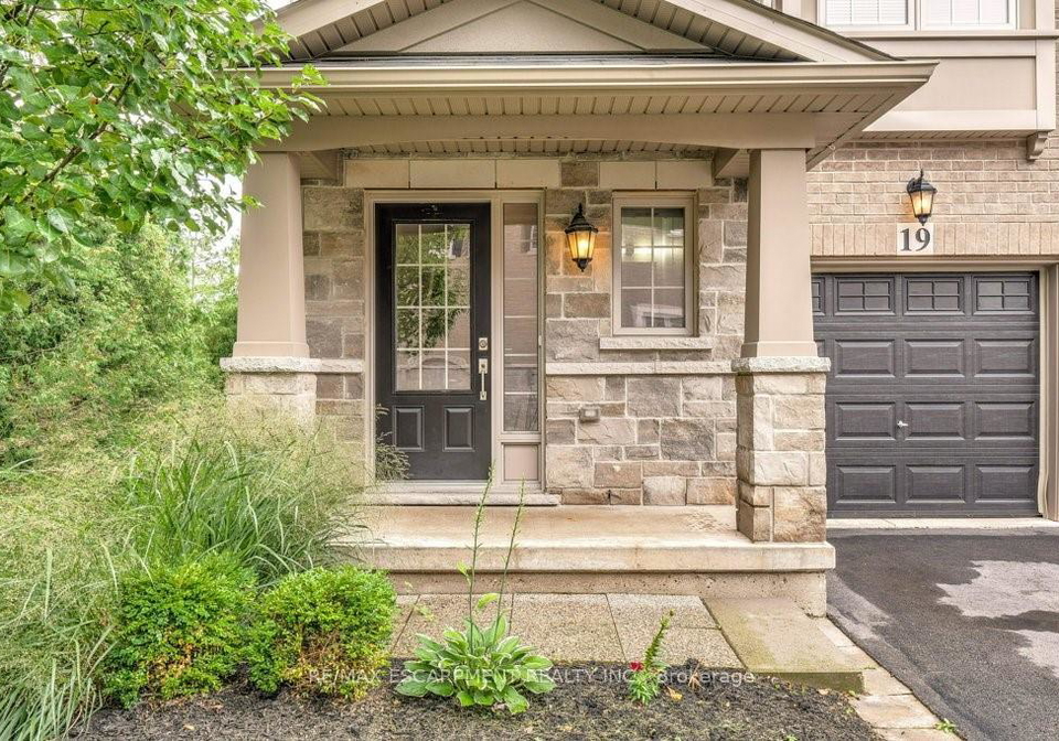 2086-ghent-avenue-burlington-ontario-w12790072