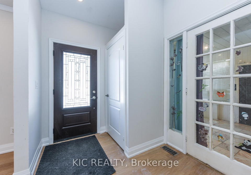 69-centre-street-n-brampton-ontario-w12790172