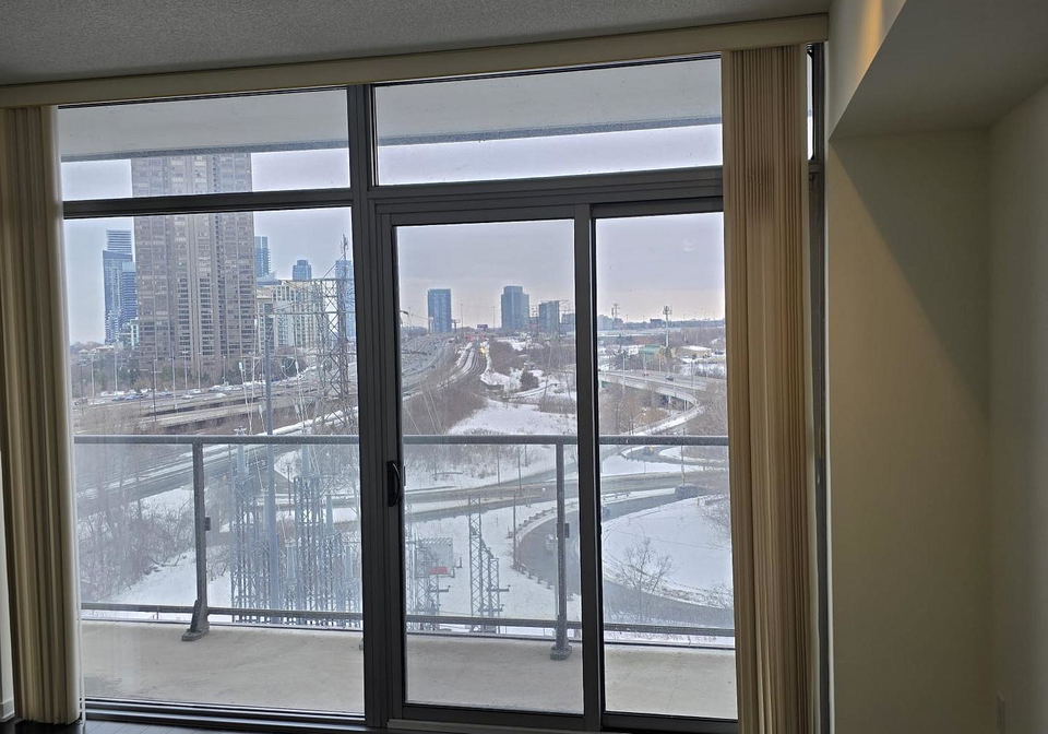105-the-queensway-avenue-toronto-ontario-w12790450