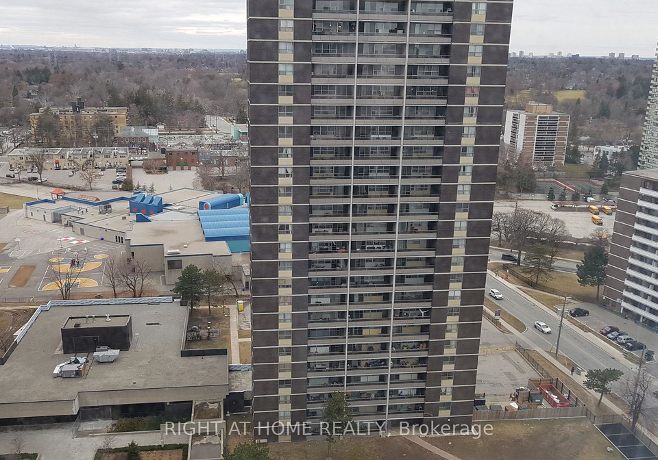 7-mabelle-avenue-etobicoke-ontario-w12790502