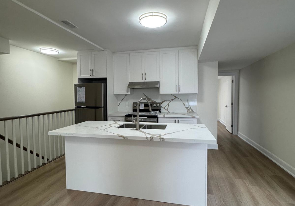 59-melville-upper-level-avenue-toronto-ontario-w12790588