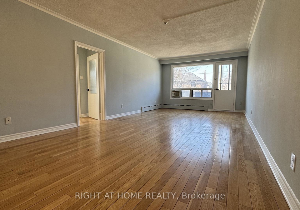 139-royal-york-road-etobicoke-ontario-w12790682