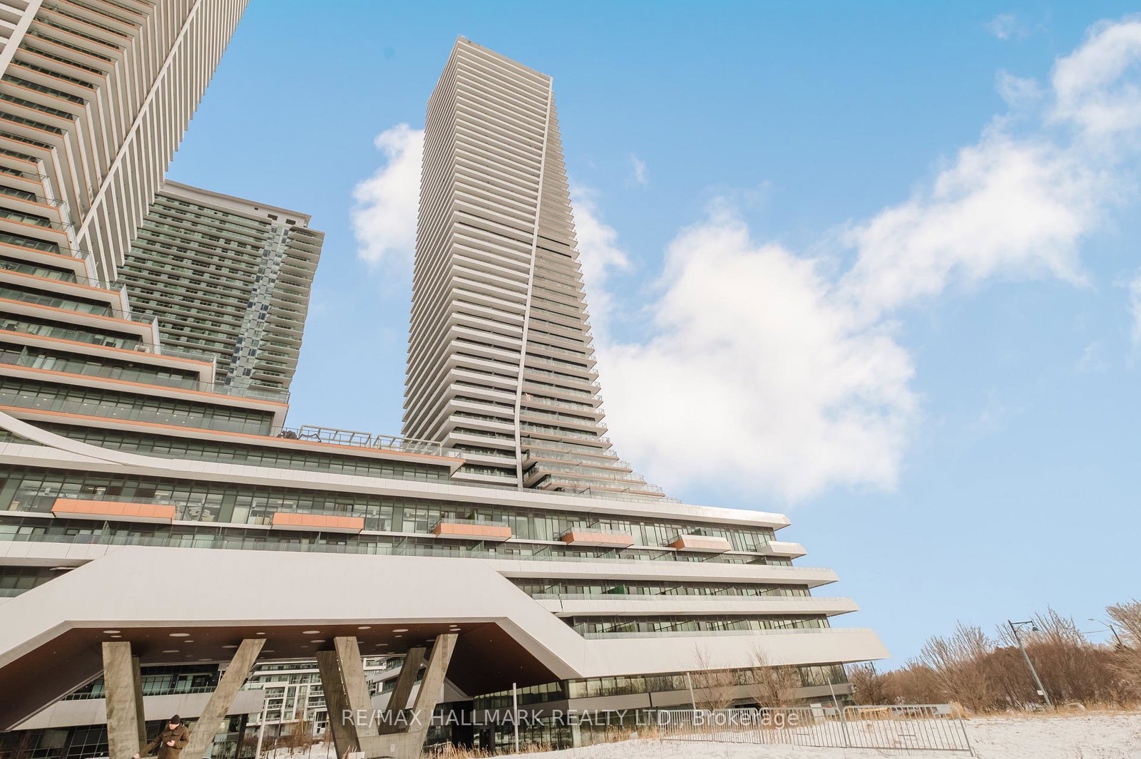 20-shore-breeze-drive-etobicoke-ontario-w12790872