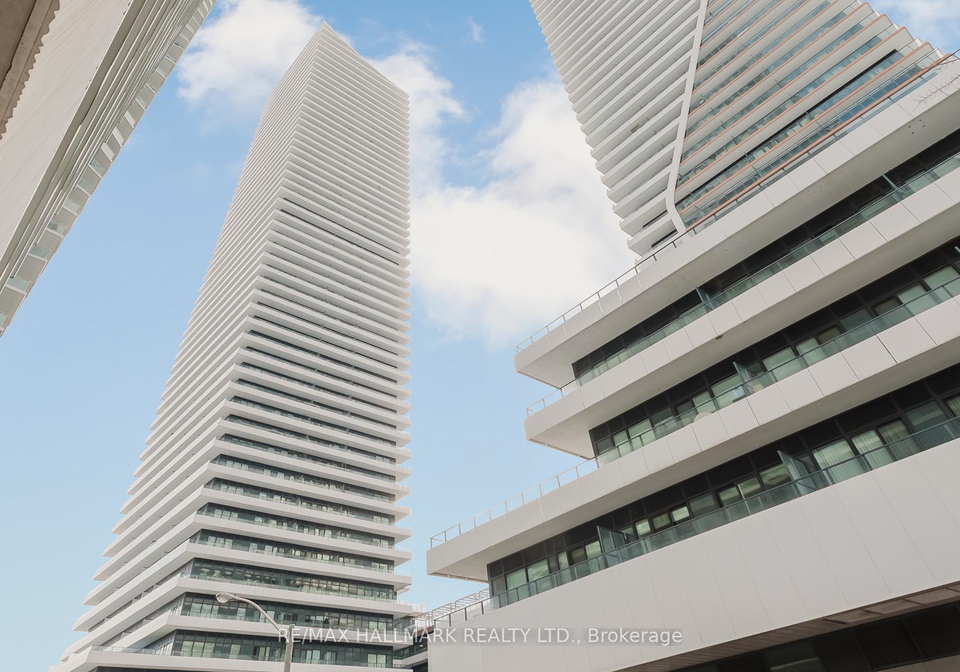 20-shore-breeze-drive-etobicoke-ontario-w12790872