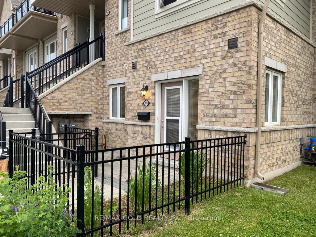 250-sunny-meadow-boulevard-brampton-ontario-w12791634