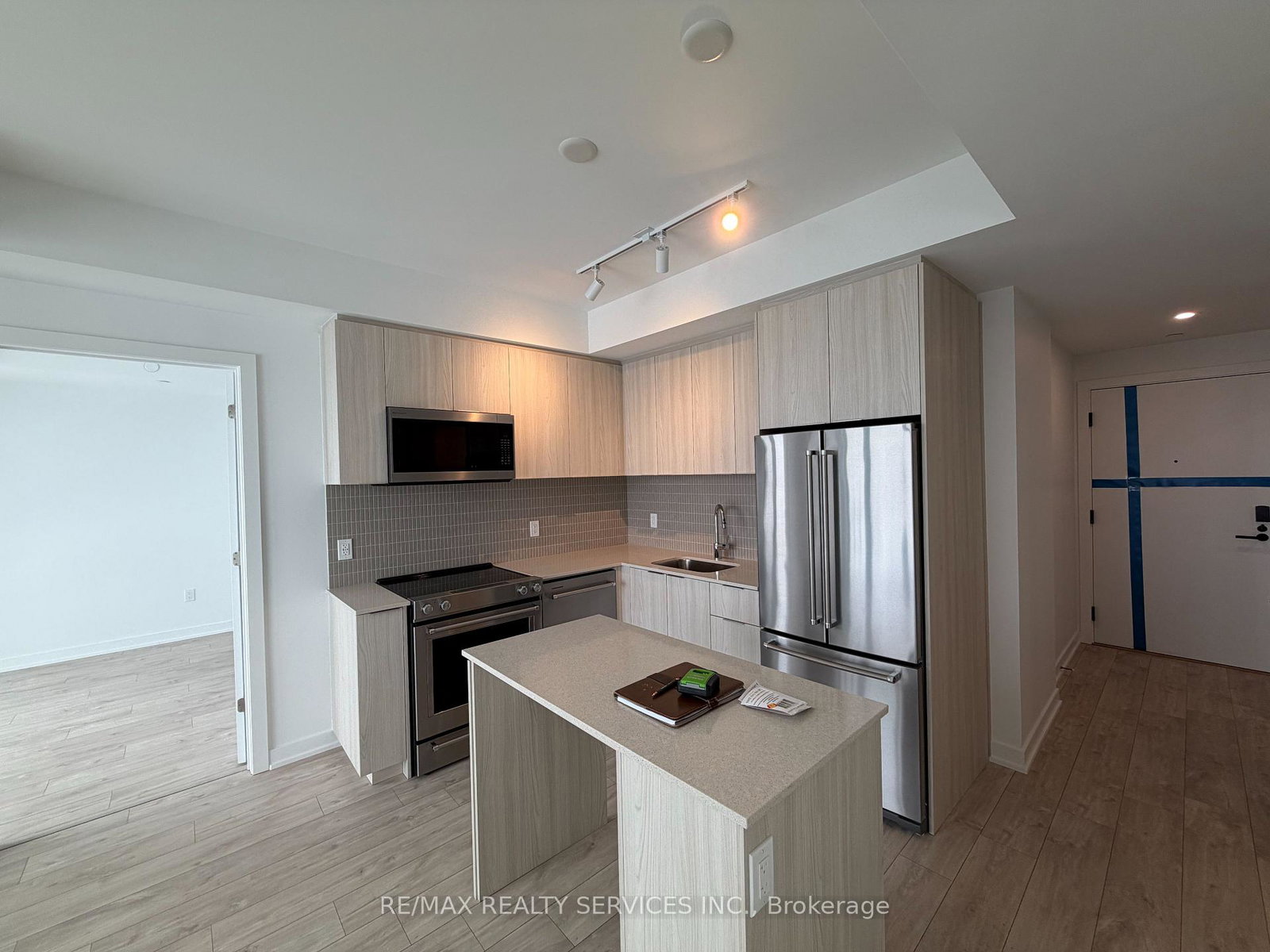 720-whitlock-avenue-milton-ontario-w12791666