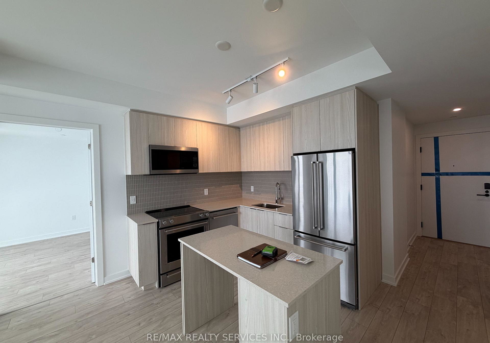 720-whitlock-avenue-milton-ontario-w12791666